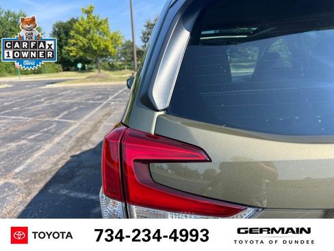 Used 2023 Subaru Forester Premium AWD/4WD image 17