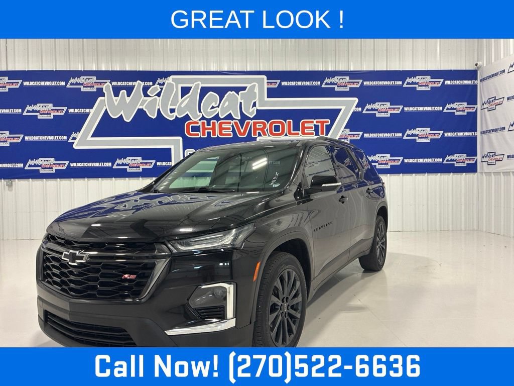 Used 2022 Chevrolet Traverse RS w/ LPO, Floor Liner Package FWD image 1