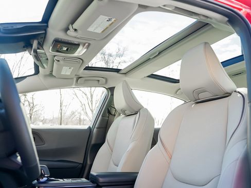 New 2026 Toyota Prius XLE image 16