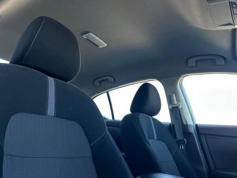 Used 2023 Nissan Sentra SV image 18