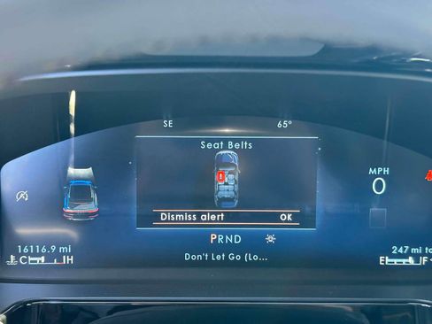 Used 2023 Lincoln Corsair Reserve w/ Equipment Group 201A image 25