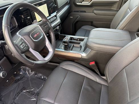 Used 2023 GMC Sierra 1500 SLT w/ SLT Convenience Package image 7