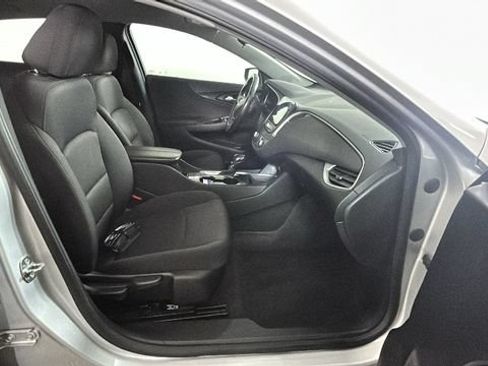 Used 2022 Chevrolet Malibu LT w/ Sport Edition FWD image 31