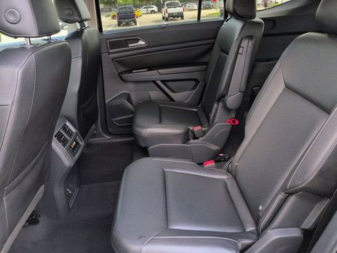Used 2019 Volkswagen Atlas SE FWD image 14