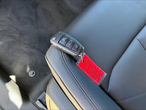 New 2025 Audi Q3 2.0T Premium image 10