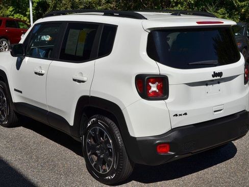 Used 2023 Jeep Renegade Latitude image 6