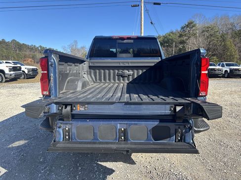 Used 2025 Chevrolet Silverado 2500 LT w/ Trail Boss Package image 25