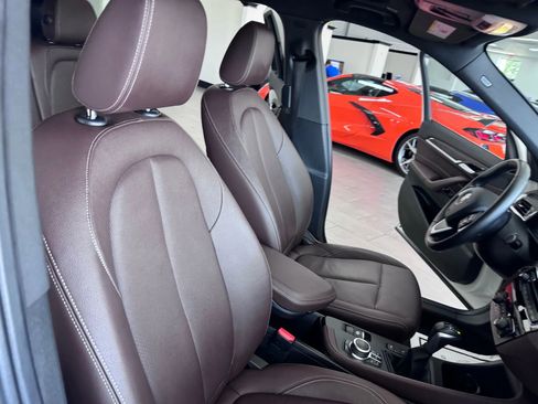 Used 2019 BMW X1 xDrive28i w/ Convenience Package image 13