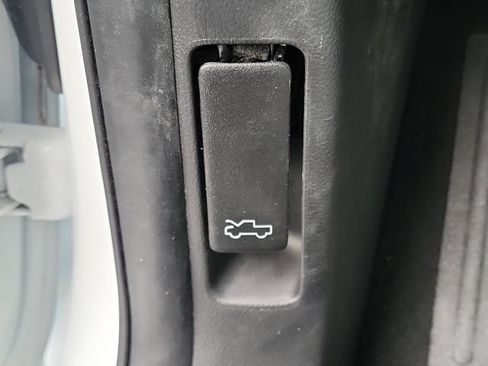 Used 2024 Ford Ranger XL RWD image 12