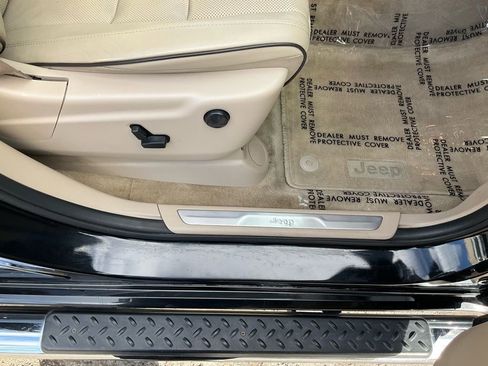 Used 2016 Jeep Grand Cherokee Overland image 58