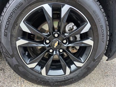 Used 2022 Chevrolet TrailBlazer LT w/ Convenience Package FWD image 7