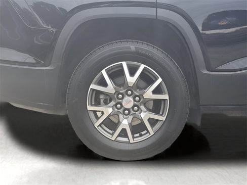 Used 2023 GMC Acadia SLE image 34