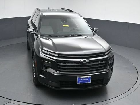 Used 2024 Chevrolet Traverse LT w/ Midnight/Sport Edition AWD/4WD image 44