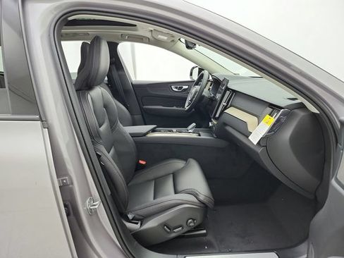 New 2026 Volvo XC60 B5 Ultra w/ Climate Package AWD/4WD image 26