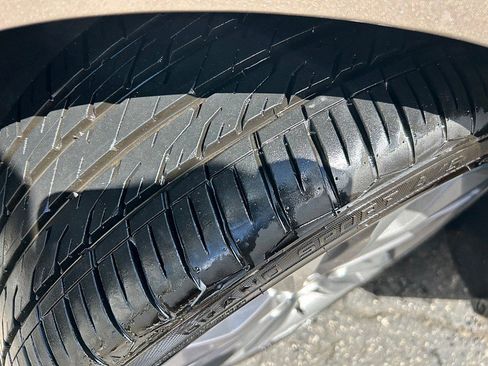 Used 2024 Chevrolet Malibu LT image 15