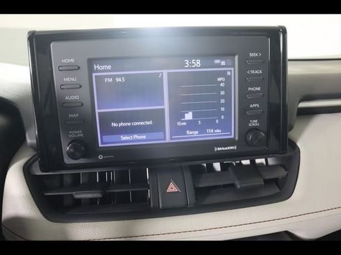 Used 2021 Toyota RAV4 XLE w/ Convenience Package image 27