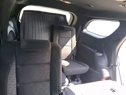 Used 2023 Dodge Durango GT w/ Blacktop Package AWD/4WD image 18