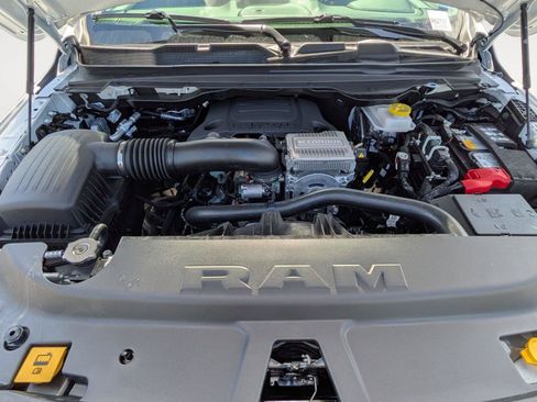 New 2026 RAM 1500 Laramie w/ Night Edition AWD/4WD image 38