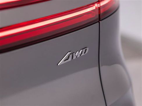 New 2026 Genesis GV70 2.5T Select AWD/4WD image 16