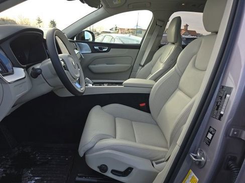New 2026 Volvo XC60 B5 Ultra w/ Climate Package AWD/4WD image 24