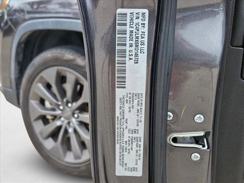 Used 2021 Jeep Cherokee Latitude Lux 80th Anniv w/ Quick Order Package 26U 80TH image 26