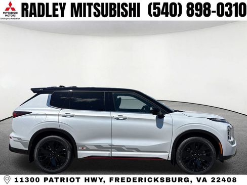 New 2026 Mitsubishi Outlander AWD image 20