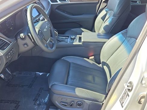 Used 2017 Genesis G80 3.8 w/ Option Group 03 image 11