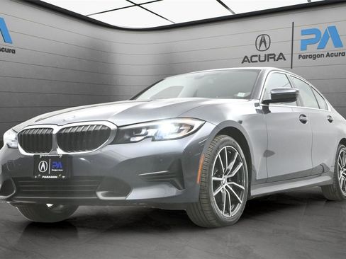 Used 2019 BMW 330i xDrive Sedan w/ Driving Assistance Package image 29