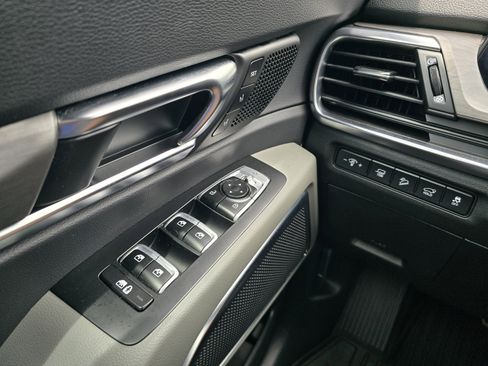 Used 2024 Kia Telluride SX Prestige X-Pro AWD/4WD image 22