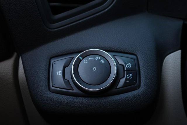 Used 2014 Ford Escape SE w/ Equipment Group 201A FWD image 20
