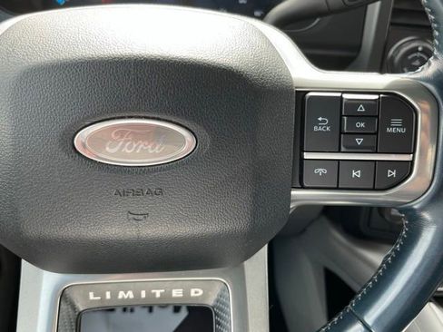 Used 2024 Ford F350 4x4 Crew Cab DRW Super Duty image 37