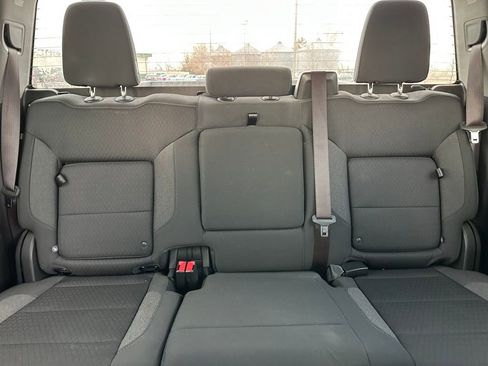 Used 2023 Chevrolet Silverado 1500 Custom image 32