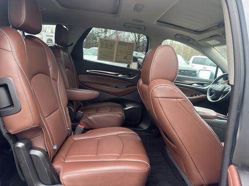 Used 2018 Buick Enclave Avenir w/ Trailering Package image 18