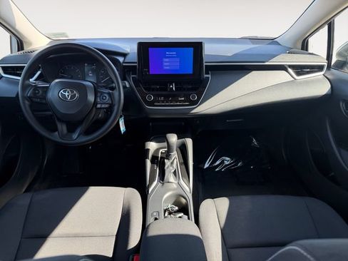 Certified 2025 Toyota Corolla LE FWD image 10