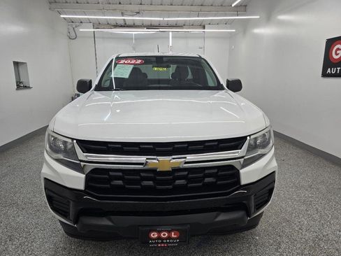 Used 2022 Chevrolet Colorado W/T RWD image 3