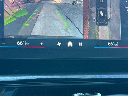 Used 2025 BMW X1 xDrive28i w/ Premium Package image 25