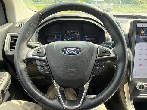 Used 2022 Ford Edge SEL w/ Convenience Package AWD/4WD image 47