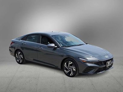 Certified 2025 Hyundai Elantra Limited