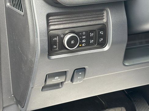 New 2026 Ford F250 Platinum image 8