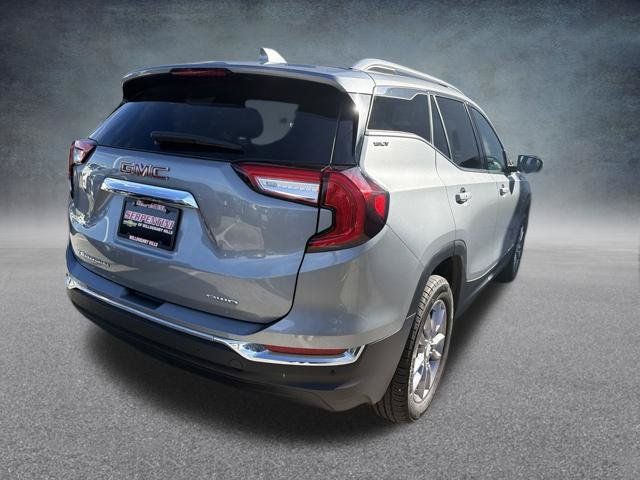 Used 2023 GMC Terrain SLT AWD/4WD image 7
