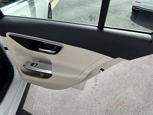 Certified 2022 Mercedes-Benz C 300 4MATIC Sedan image 31