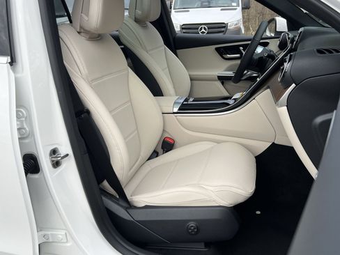 New 2026 Mercedes-Benz GLC 300 4MATIC image 26
