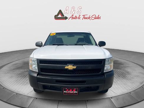 Used 2012 Chevrolet Silverado 1500 W/T image 2