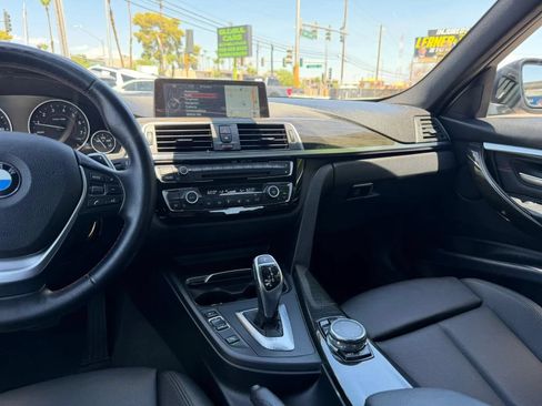 Used 2016 BMW 328i Sedan RWD image 21