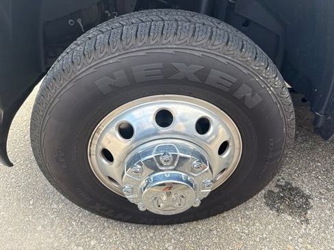 Used 2026 RAM 3500 Laramie w/ Sport Appearance Package AWD/4WD image 8