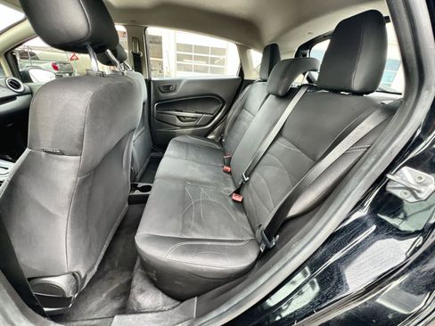 Used 2018 Ford Fiesta SE image 23