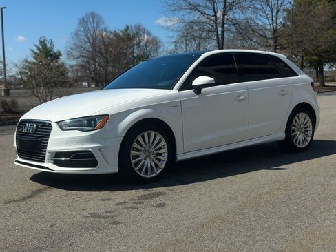 Used 2016 Audi A3 e-tron Premium w/ Audi MMI Navigation Plus image 4