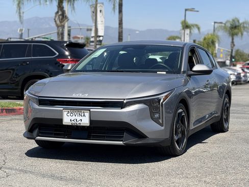 Certified 2025 Kia K4 EX image 4