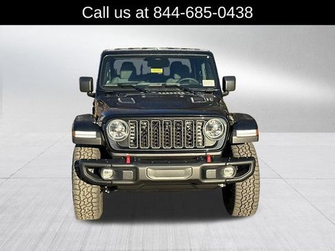 New 2026 Jeep Gladiator Rubicon w/ Technology Group AWD/4WD image 2