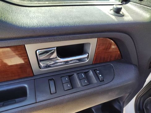Used 2010 Ford F150 Lariat AWD/4WD image 14